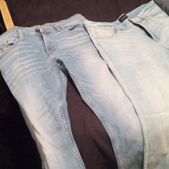 New Jeans - Picture 10 of 10